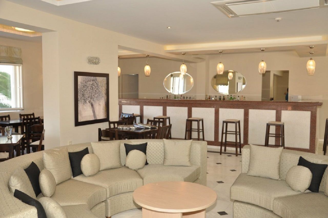 Windmill Hotel Аргаси Экстерьер фото