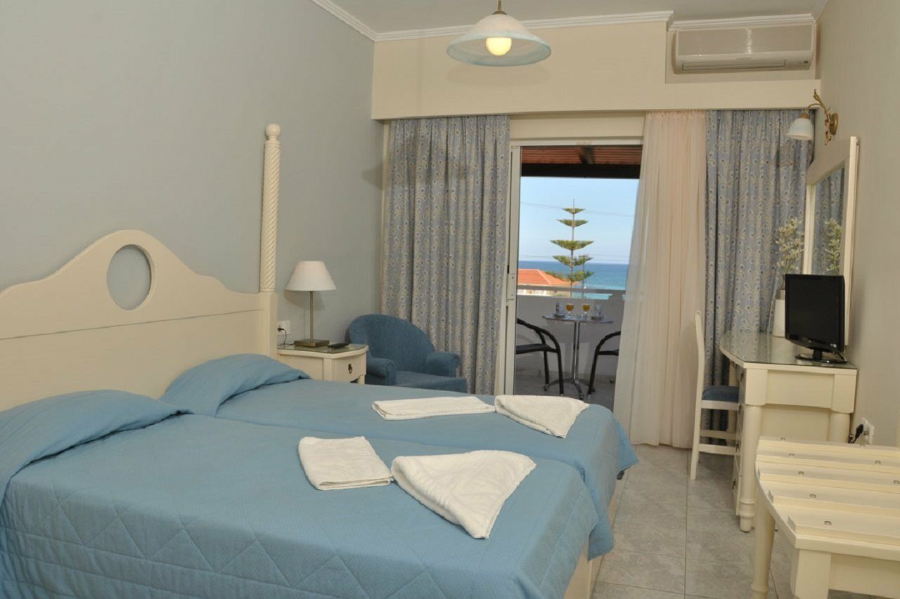Windmill Hotel Аргаси Экстерьер фото